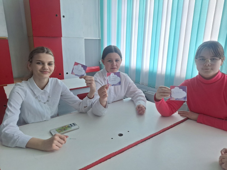 День космонавтики — это особенный праздник, который отмечается ежегодно 12 апреля.